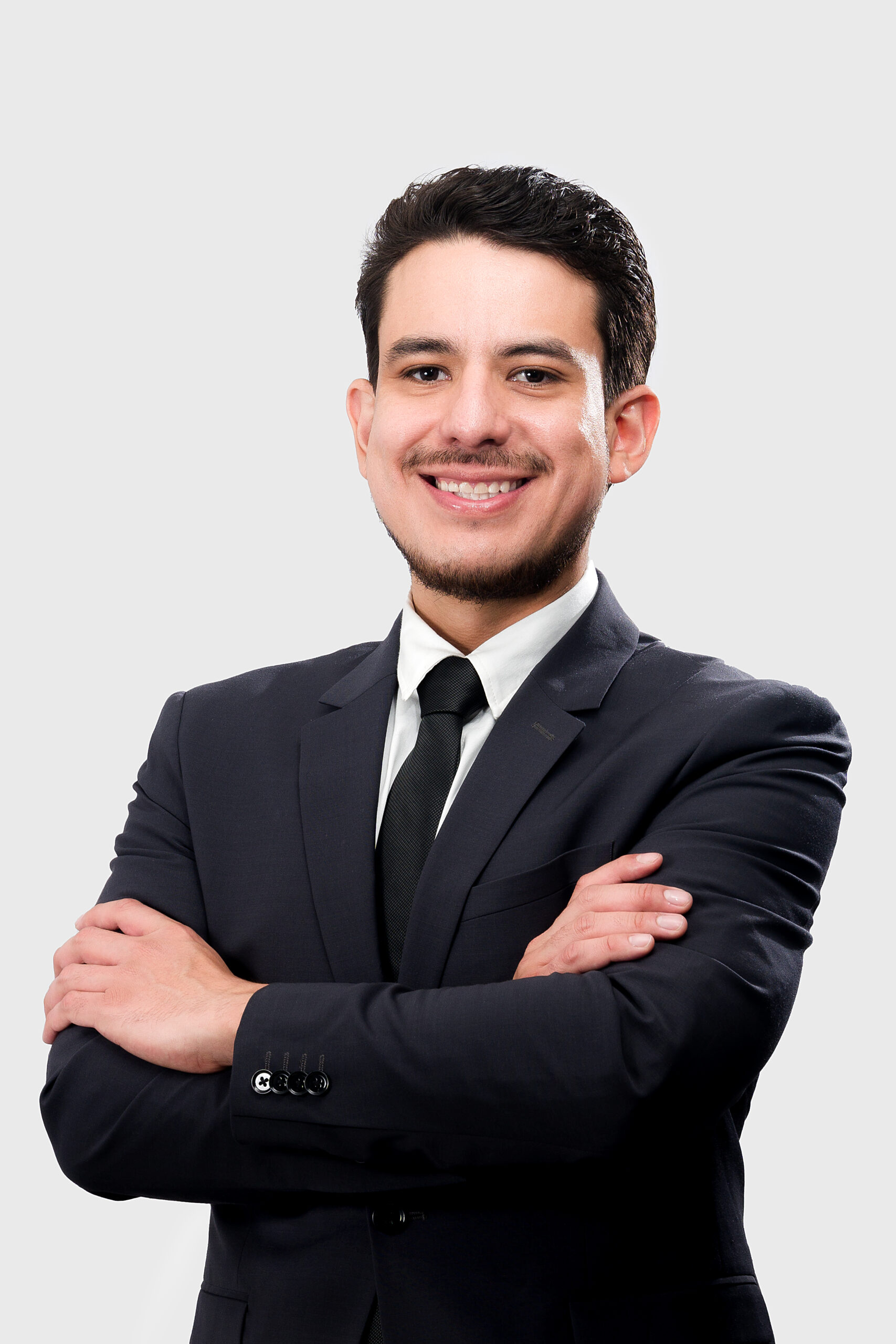 Andrés Maldonado, Abogada de Inmigración y Accidentes, Alcozer Law Firm