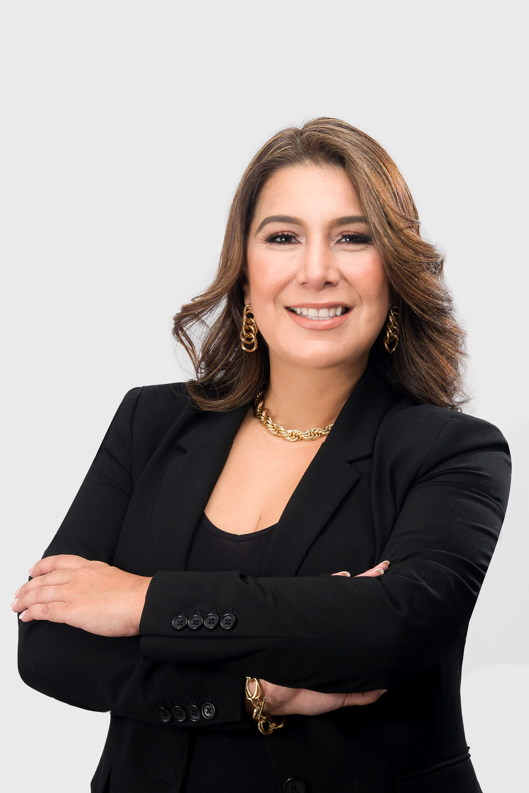 Yolanda Alcozer, Abogada de Inmigración y Accidentes, Alcozer Law Firm